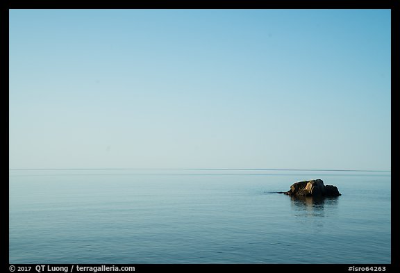 Rocks and immensity, Lake Superior. Isle Royale National Park, Michigan, USA.