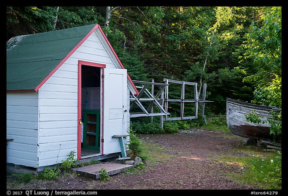 Honeymoon cabin and net reels, Edisen Fishery. Isle Royale National Park, Michigan, USA.