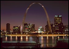 Arch and downtown skyline at night from East St Louis. Gateway Arch National Park, St Louis, Missouri, USA.