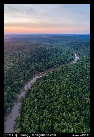 Aerial view of Green River at sunset. Mammoth Cave National Park, Kentucky, USA.