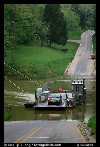Green River ferry crossing. Mammoth Cave National Park, Kentucky, USA.