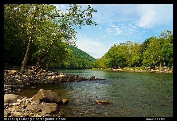New River near Grandview Sandbar. New River Gorge National Park and Preserve (color)