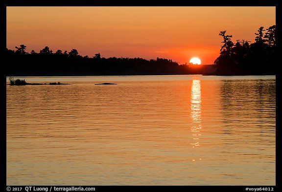 Sun setting over Kabetogama Lake. Voyageurs National Park, Minnesota, USA.