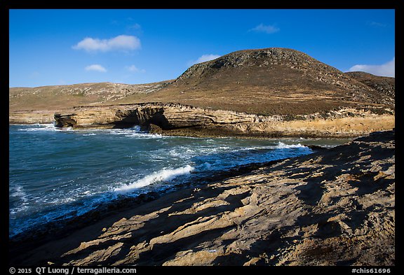 Rocky coastline at the mouth of Lobo Canyon, Santa Rosa Island. Channel Islands National Park (color)