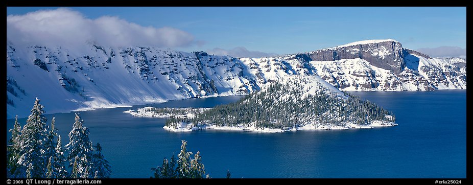 Wizard Island in winter. Crater Lake National Park, Oregon, USA.