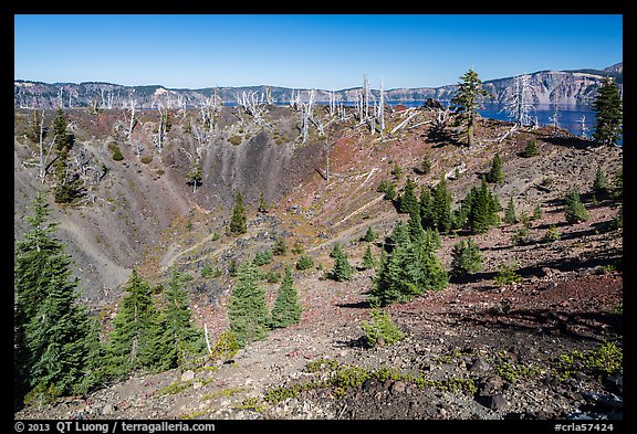 Crater inside Wizard Island cinder cone. Crater Lake National Park, Oregon, USA.