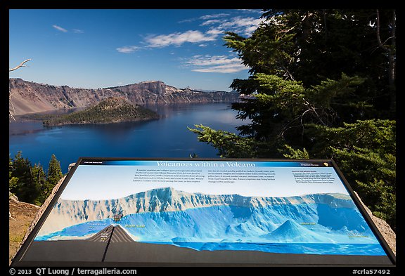 Interpretive sign, Wizard Island and Llao peak. Crater Lake National Park, Oregon, USA.