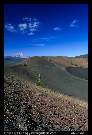 Barren cinder slopes in cone. Lassen Volcanic National Park (color)