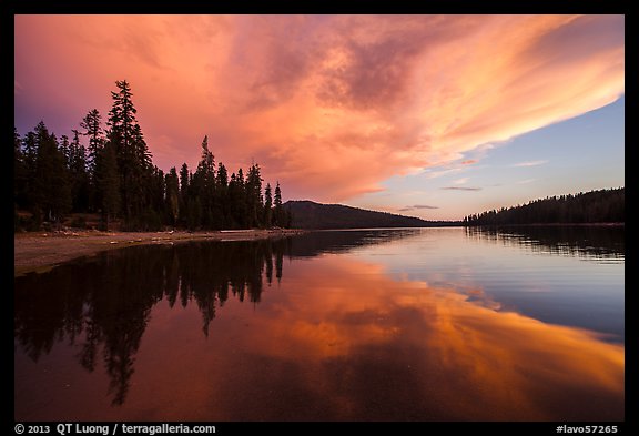 Colorful sunset, Juniper Lake. Lassen Volcanic National Park, California, USA.
