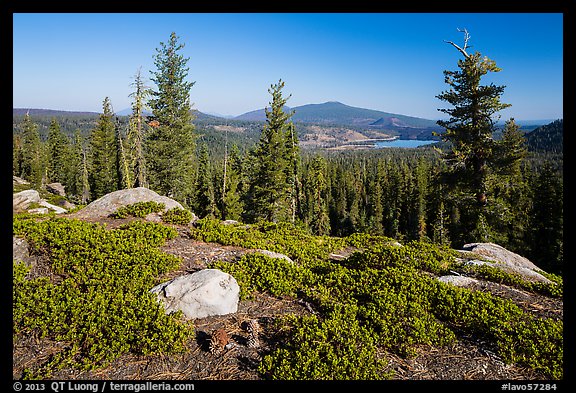 View from Inspiration Point. Lassen Volcanic National Park (color)