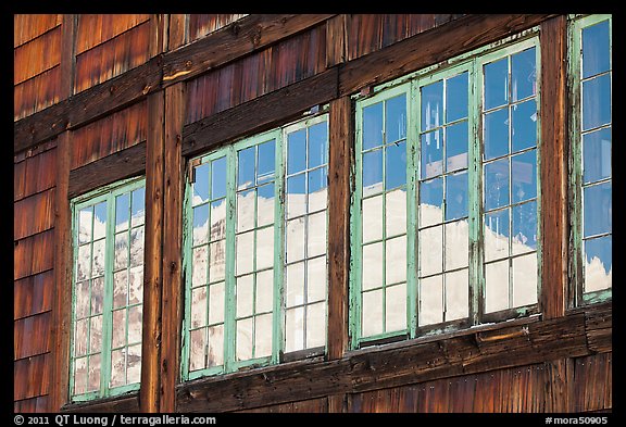 Mt Rainier, Sunrise Day Lodge window reflexion. Mount Rainier National Park (color)