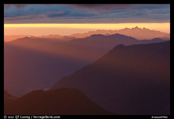 Layered ridges at sunset, North Cascades National Park. Washington, USA.