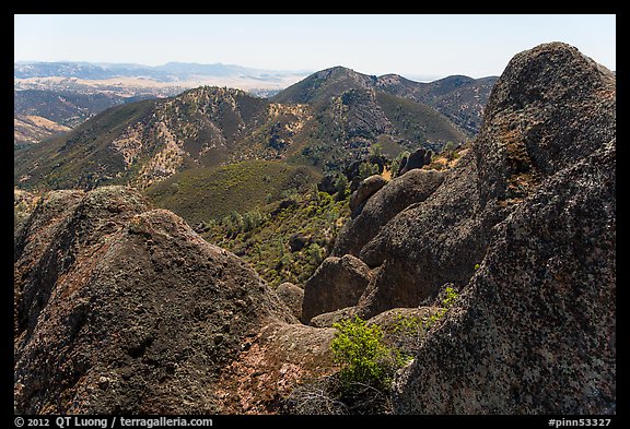 Gabilan Mountains landscape. Pinnacles National Park, California, USA.