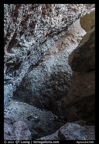 Rocks, Balconies Cave. Pinnacles National Park, California, USA.