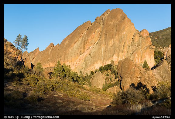 Machete Ridge, late afternoon. Pinnacles National Park (color)
