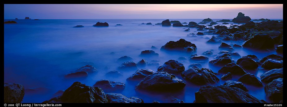 Ethereal ocean motion at dusk. Redwood National Park (color)