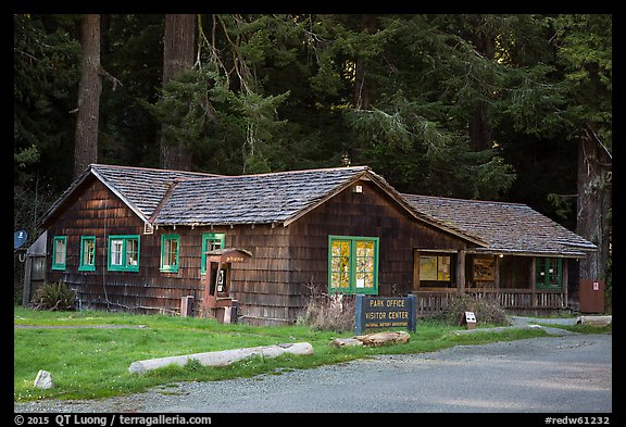Visitor Center, Prairie Creek Redwoods State Park. Redwood National Park, California, USA.
