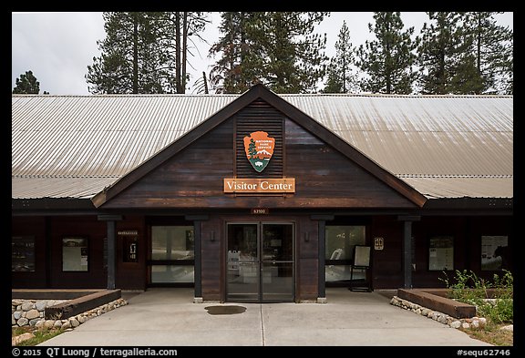 Lodgepole Visitor Center. Sequoia National Park, California, USA.