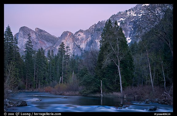 Merced River and Cathedral rocks at dusk. Yosemite National Park, California, USA.