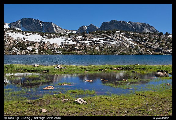 Evelyn Lake. Yosemite National Park (color)