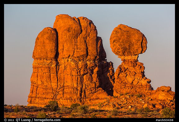 Balanced rock and sandstone tower. Arches National Park, Utah, USA.