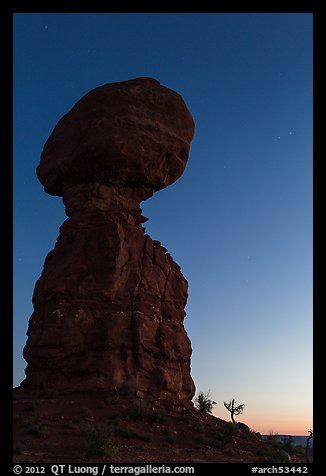 Balanced rock at dusk. Arches National Park, Utah, USA.