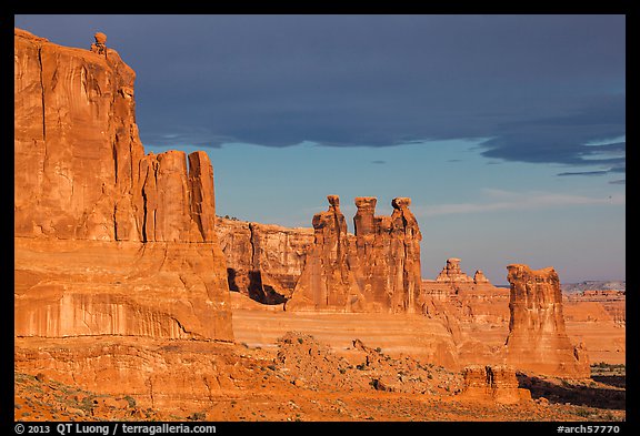 Three Gossips and Courthouse towers, early morning. Arches National Park, Utah, USA.