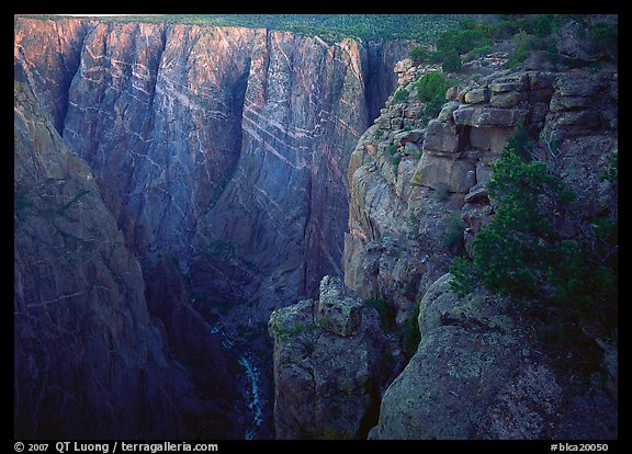 The painted wall from Chasm view, North rim. Black Canyon of the Gunnison National Park (color)
