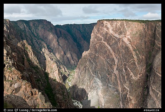 Painted wall from south rim. Black Canyon of the Gunnison National Park (color)
