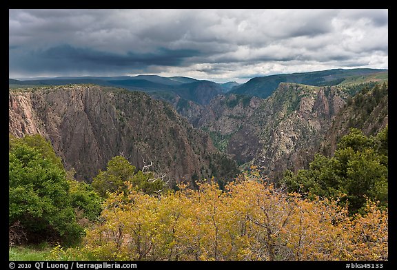Approaching storm, Tomichi Point. Black Canyon of the Gunnison National Park (color)