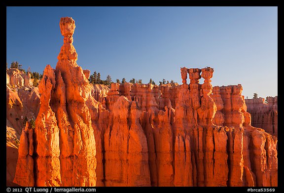 Thor Hammer and Temple of Osiris. Bryce Canyon National Park (color)