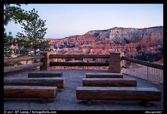 Amphitheater for geology talks, Bryce amphitheater rim. Bryce Canyon National Park (color)