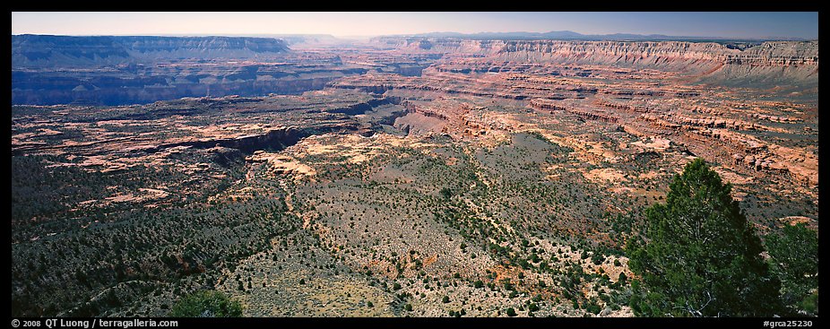Plateau nested inside canyon. Grand Canyon National Park, Arizona, USA.