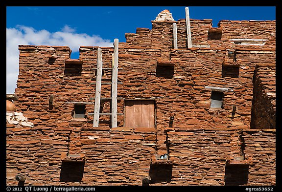 Facade of Hopi House. Grand Canyon National Park (color)