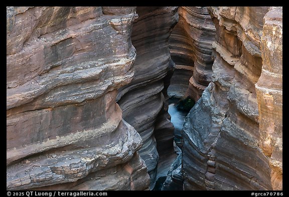A glimpse into the deeply incised narrows of Deer Crek from above.. Grand Canyon National Park (color)