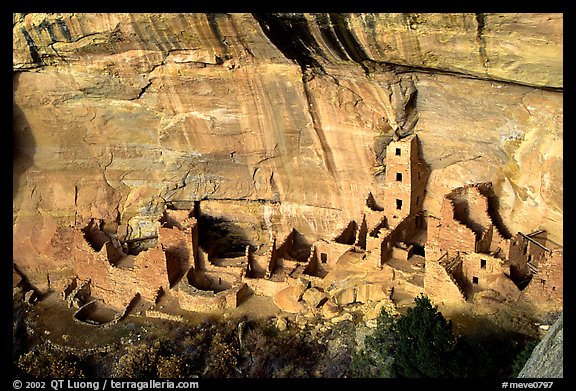 Square Tower house, the park's tallest ruin, afternoon. Mesa Verde National Park