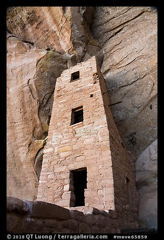 Three-storied tower from below, Square Tower House. Mesa Verde National Park (color)