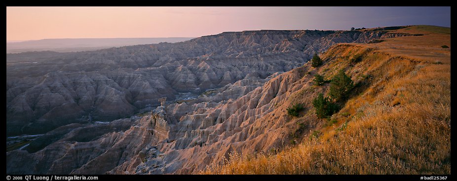 Badlands panorama seen from prairie edge, Stronghold Unit. Badlands National Park (color)