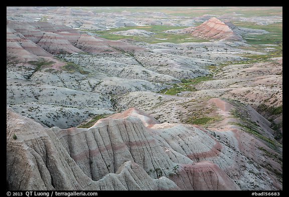 Pastel-colored badlands from Panorama Point. Badlands National Park, South Dakota, USA.