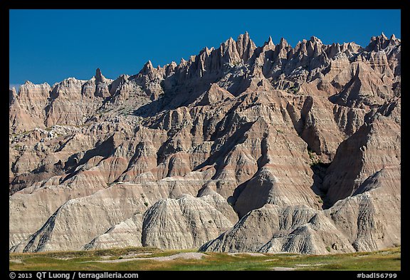 The Wall raising above prairie. Badlands National Park (color)