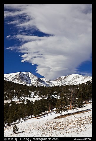 Mummy range and cloud in winter. Rocky Mountain National Park, Colorado, USA.