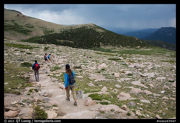 Longs Peak trail. Rocky Mountain National Park (color)