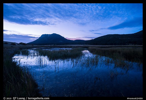 Sheep Lakes at dawn. Rocky Mountain National Park, Colorado, USA.