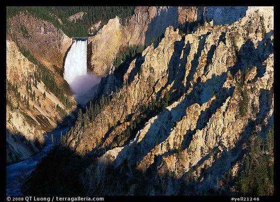 Falls of the Yellowstone River, early morning. Yellowstone National Park, Wyoming, USA.