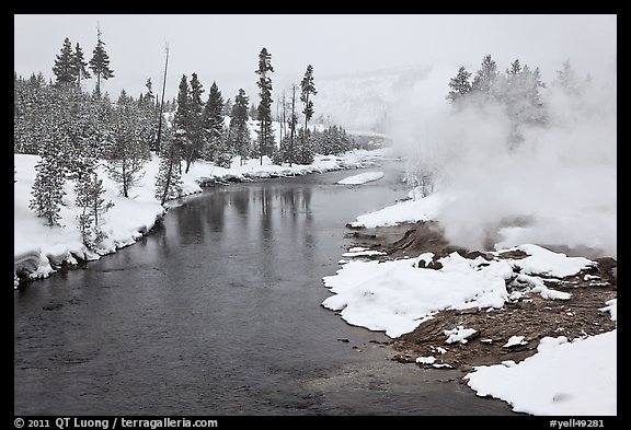 Thermal steam along the Firehole River in winter. Yellowstone National Park, Wyoming, USA.