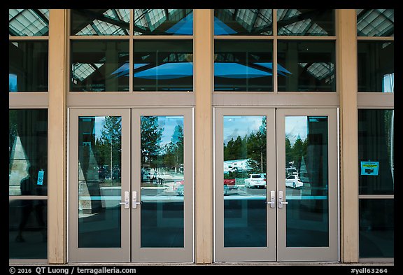 Parking lot, Canyon Village Visitor Education Center window reflexion. Yellowstone National Park (color)