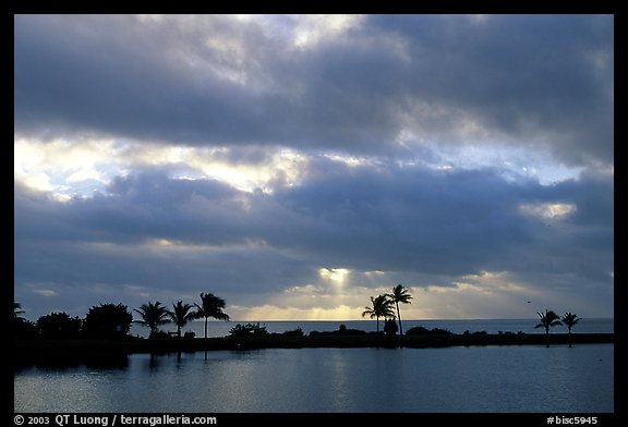 Sunrise on Biscayne Bay from Bayfront. Biscayne National Park