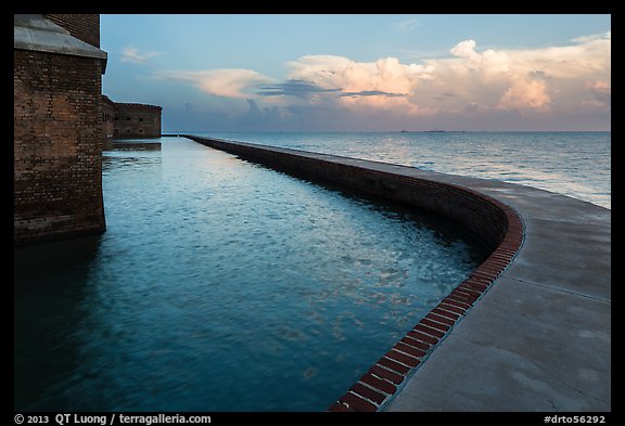 Seawall at sunrise. Dry Tortugas National Park (color)
