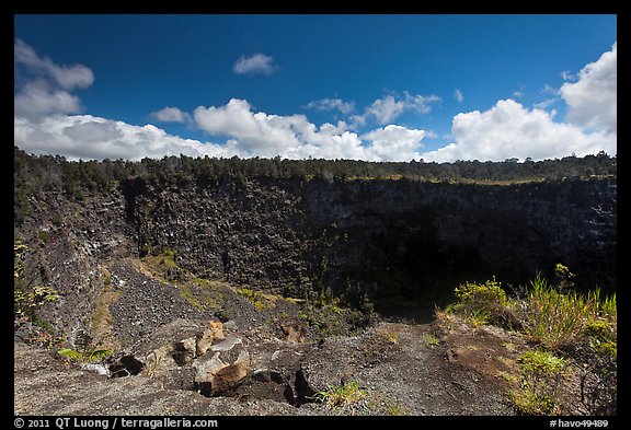 Pit crater. Hawaii Volcanoes National Park, Hawaii, USA.