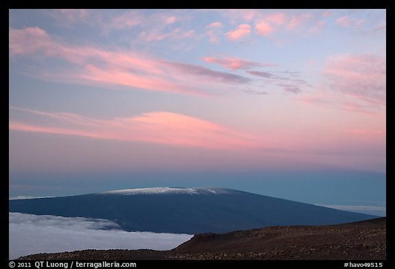 Mauna Loa at dawn. Hawaii Volcanoes National Park (color)